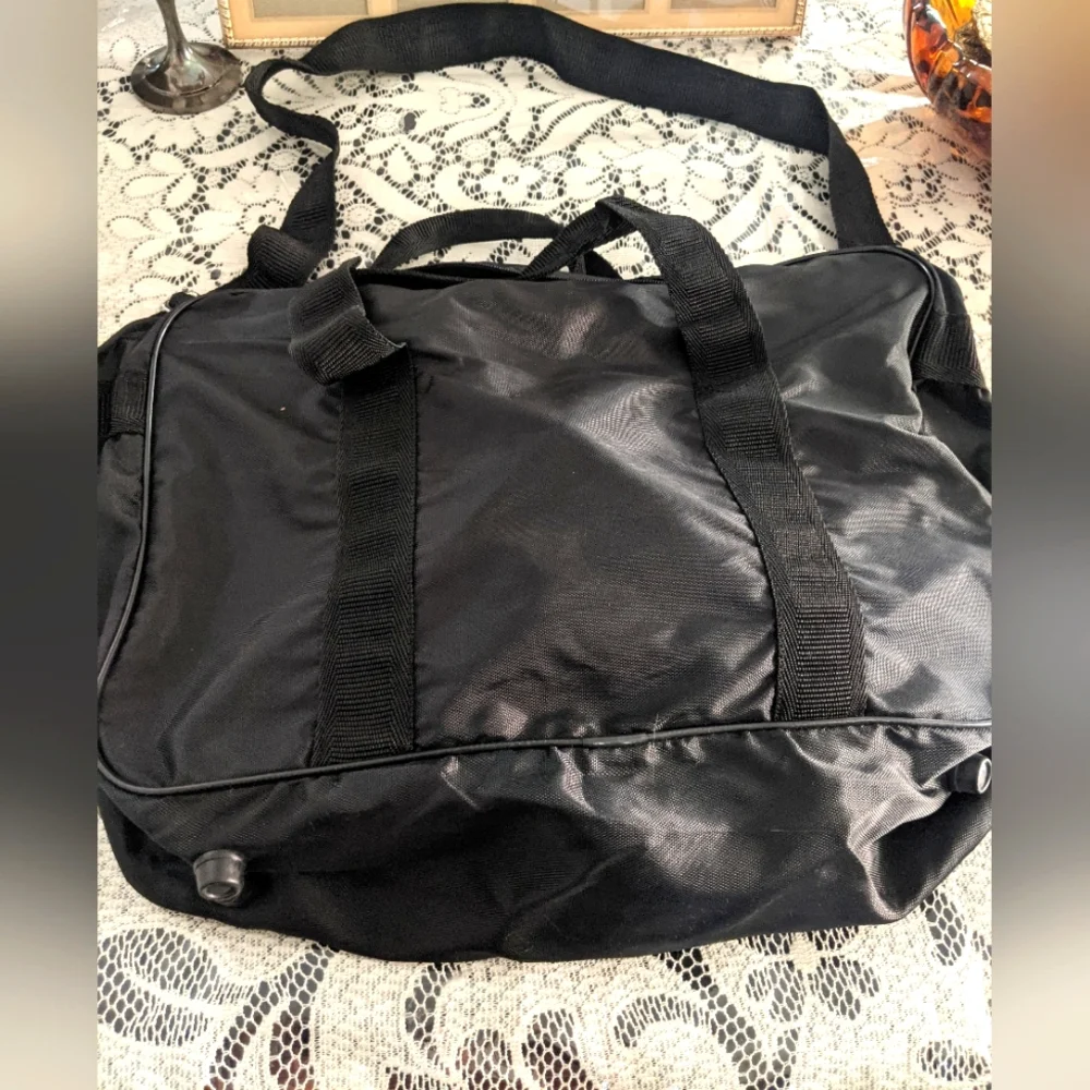 Vintage Rare Black Carryon Travel Duffle Sports Bag Crossbody Business Korean